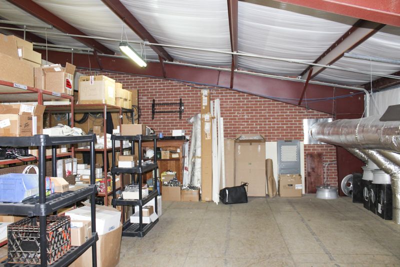 Commercial Warehouse Cypress Cove Flowood, MS: 104 Cypress Cv, Flowood, MS 39232